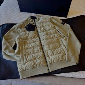 Moose knuckle Sage Green Zip puffer Jacket with knit sleeves